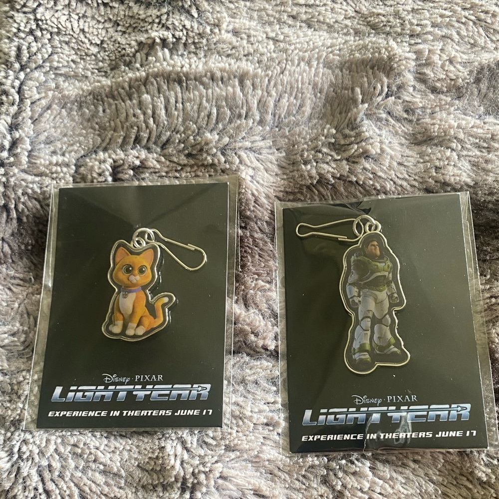 Disney Pixar Lightyear - Buzz and Sox Disney Insider Exclusive Keychains